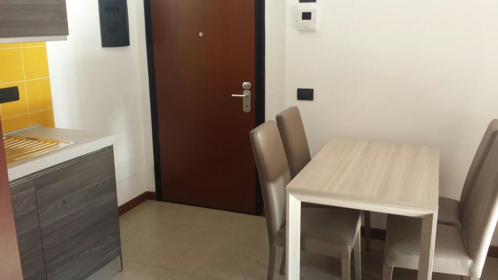 Politecnico Chique Apartment 米兰 外观 照片